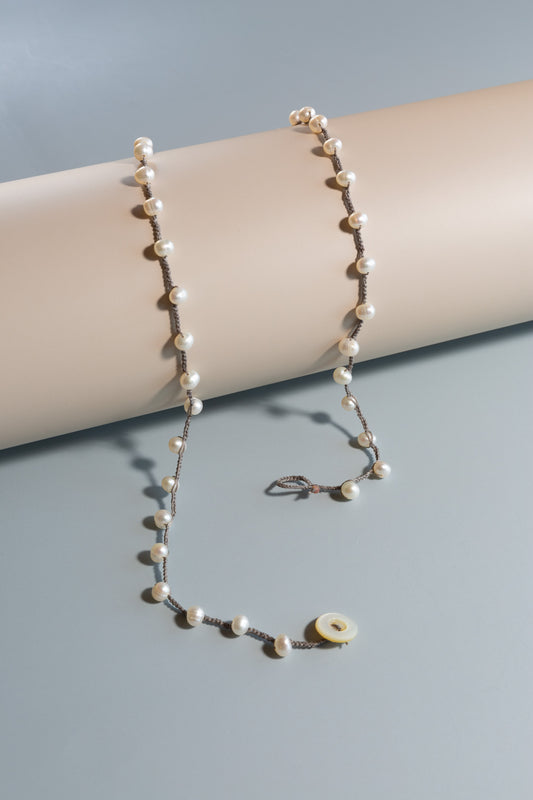 Glory Pearl Necklace